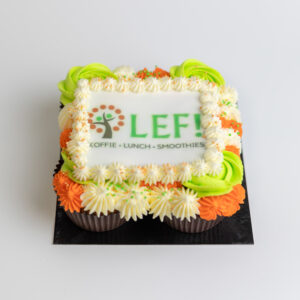 Toefjes logo | (4 cupcakes)